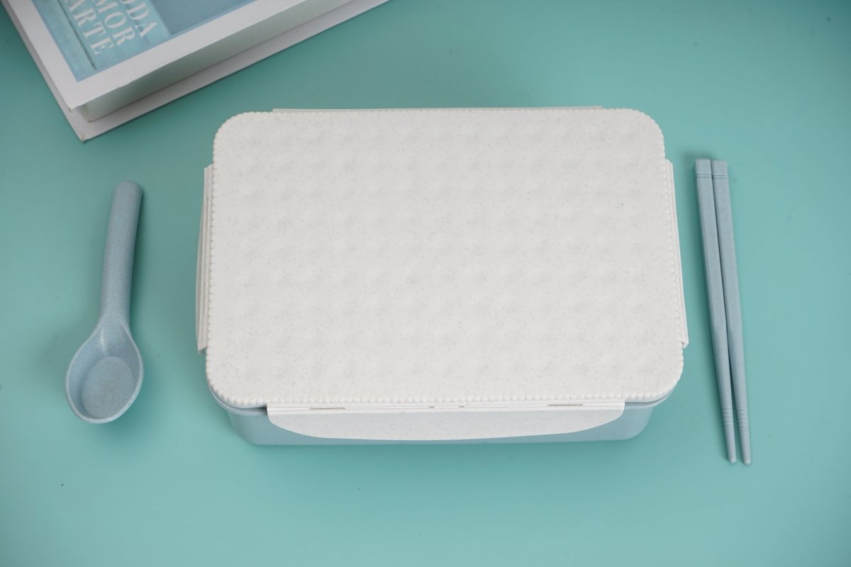 1300ml Biscuit Shape Lunch Box with Tableware - MIDI