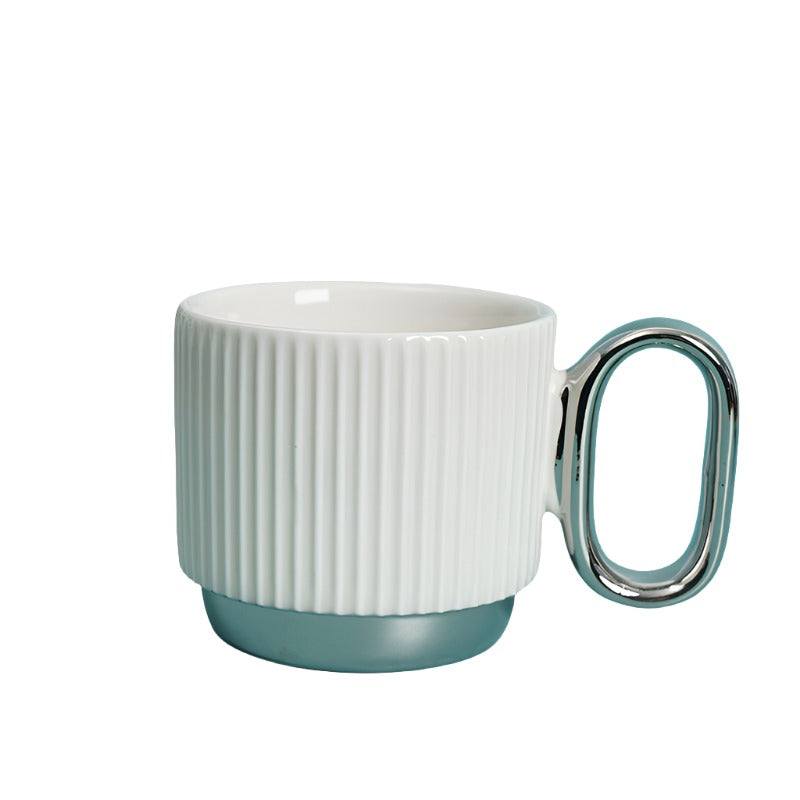 2- كوب قهوة سيراميك بتصميم عصري ومقبض معدني أنيق 220 مل