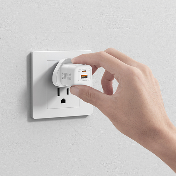 2 - شاحن Wiwu nano 33W GaN سريع
