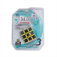 Blister-pack 3x3 magic cube puzzle with yellow and black tile grid