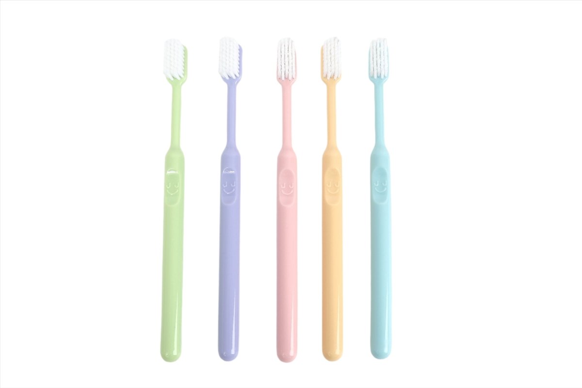 5 Soft Pastel Toothbrushes - MIDI