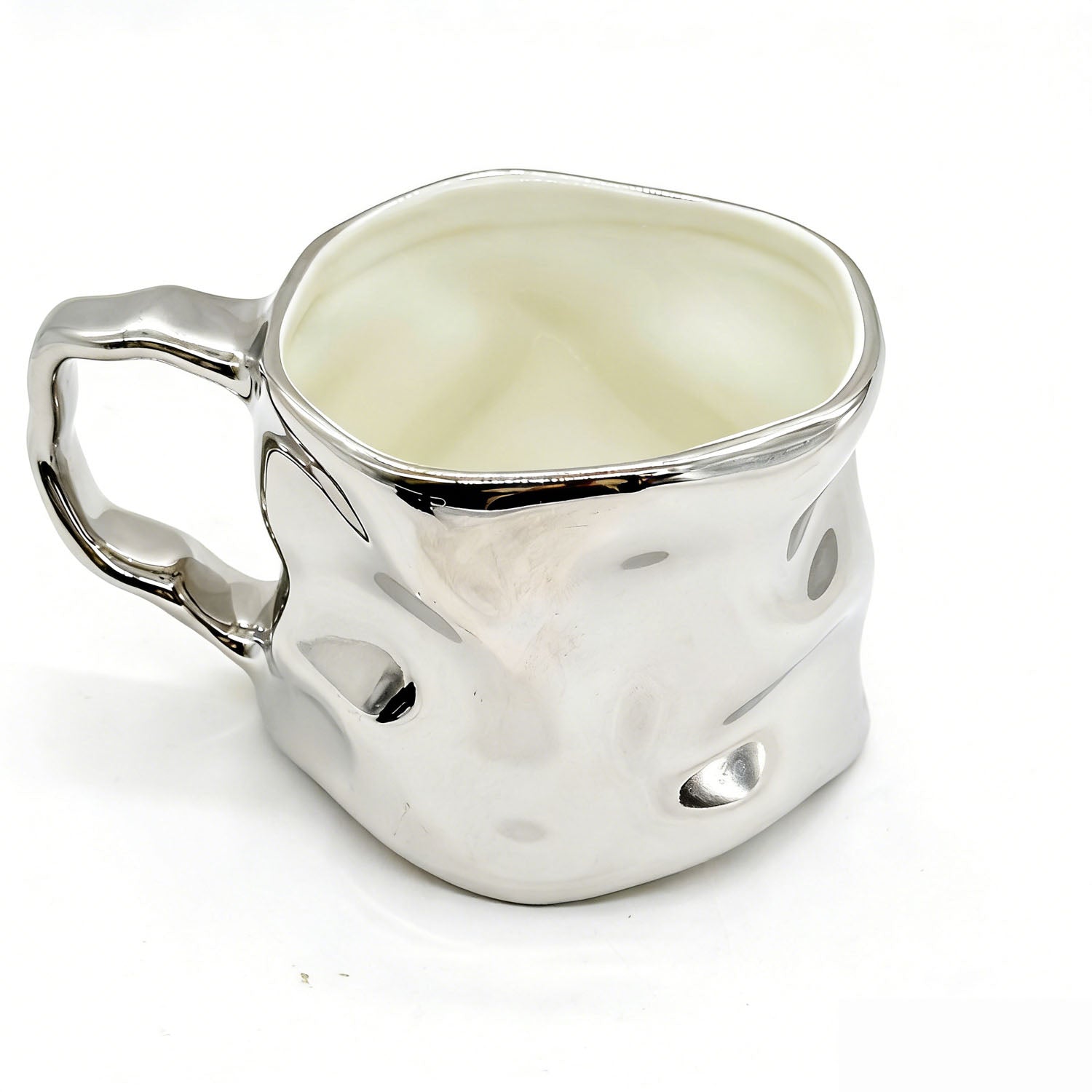Ceramic Cup with Modern Wavy Design 2