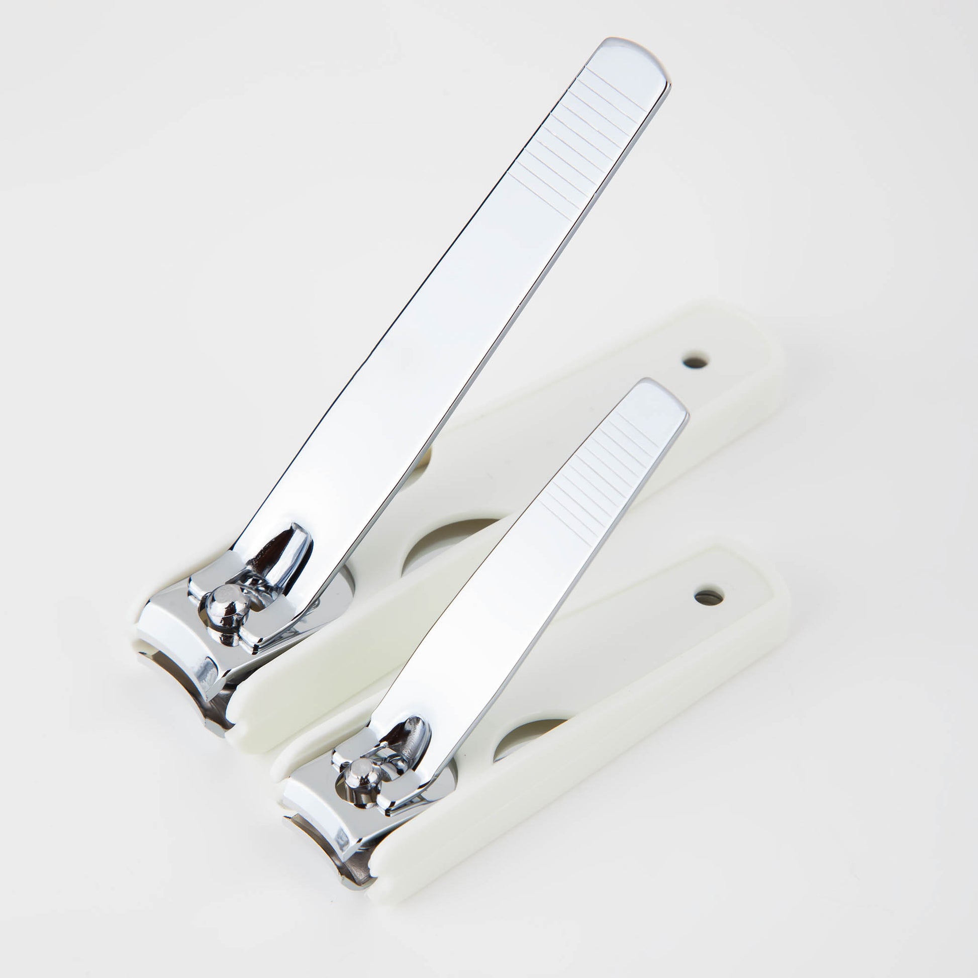 Metal Nail Clipper with Comfortable Handle 2