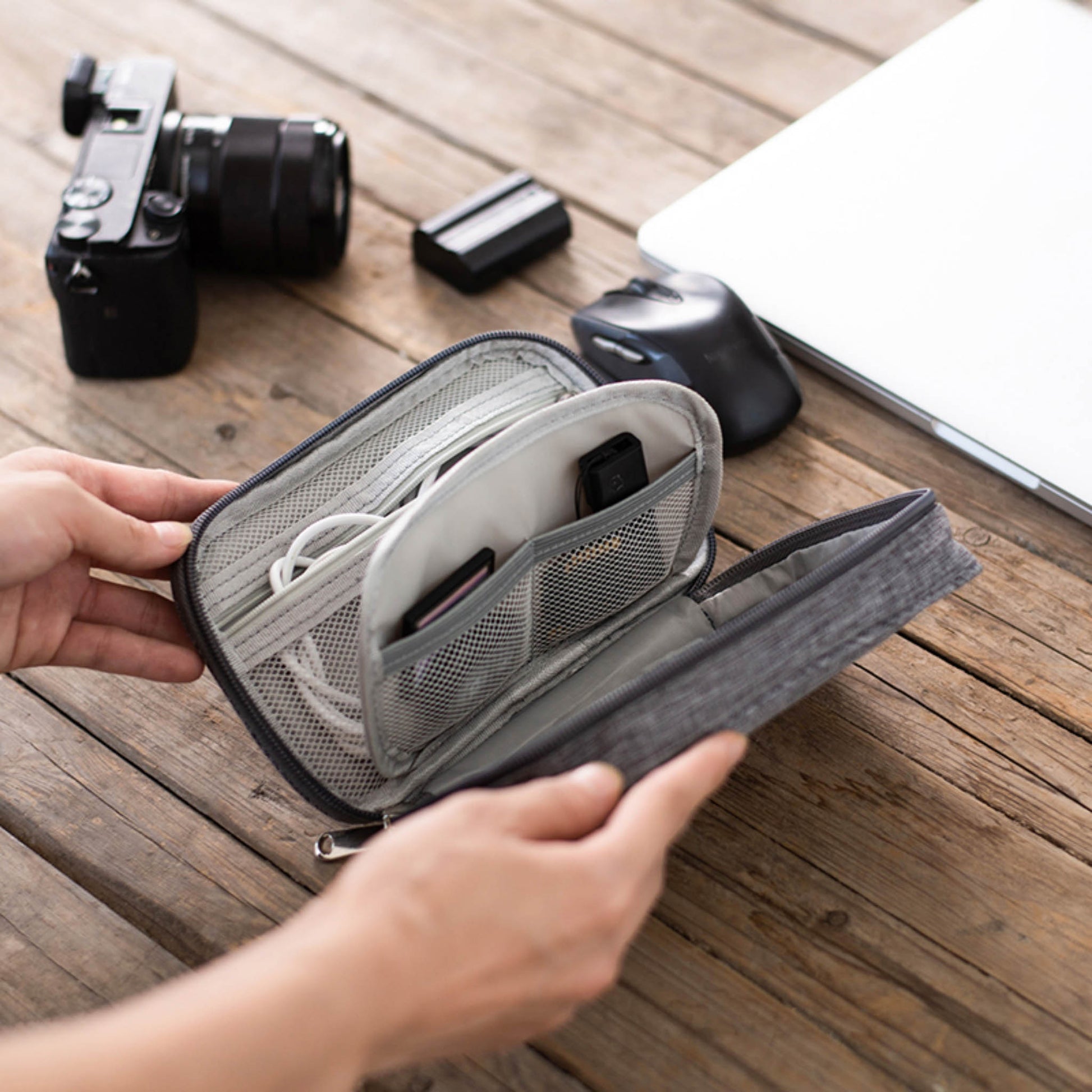Yangli small digital bag