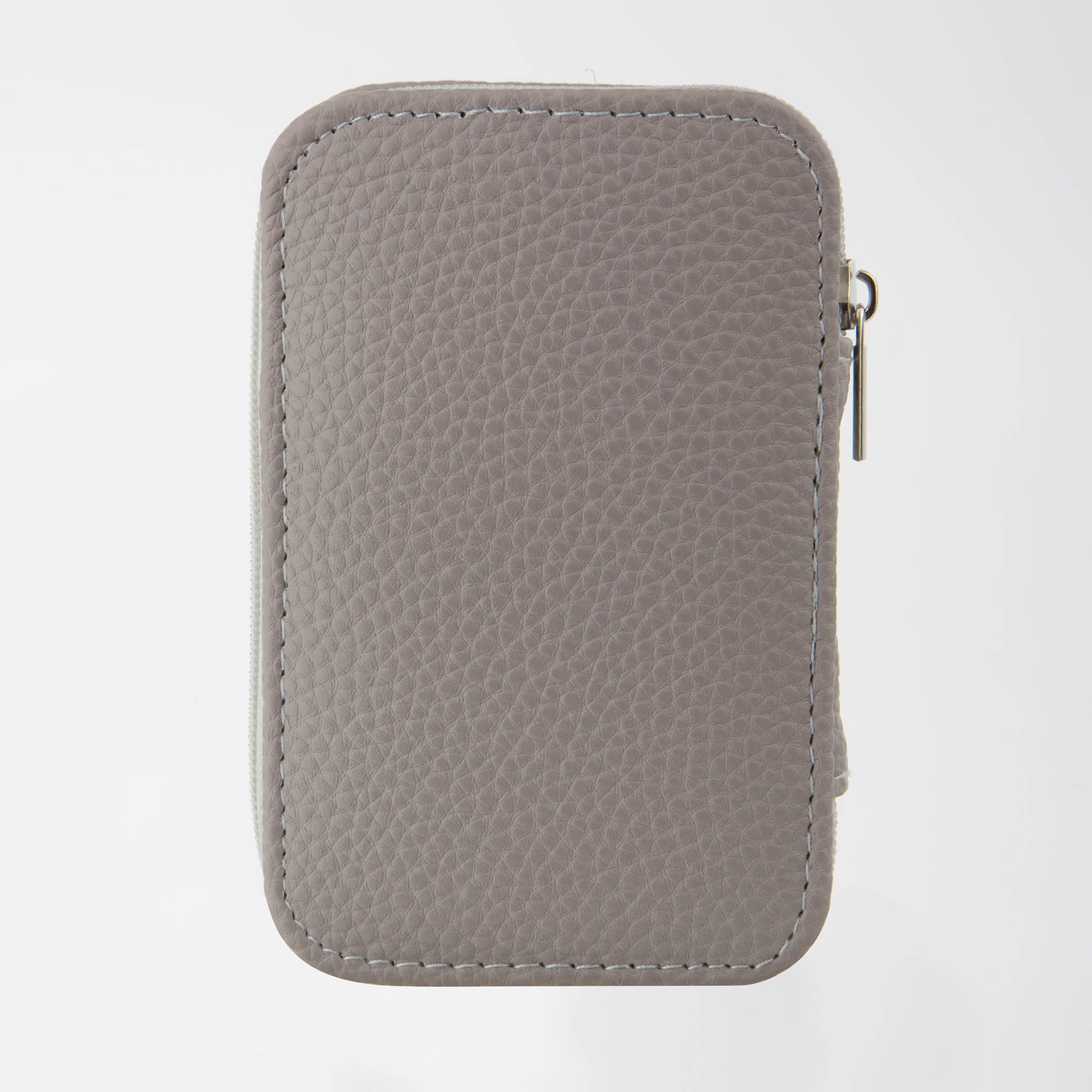 Portable Sewing Kit with Multi-Color Thread Spools 12