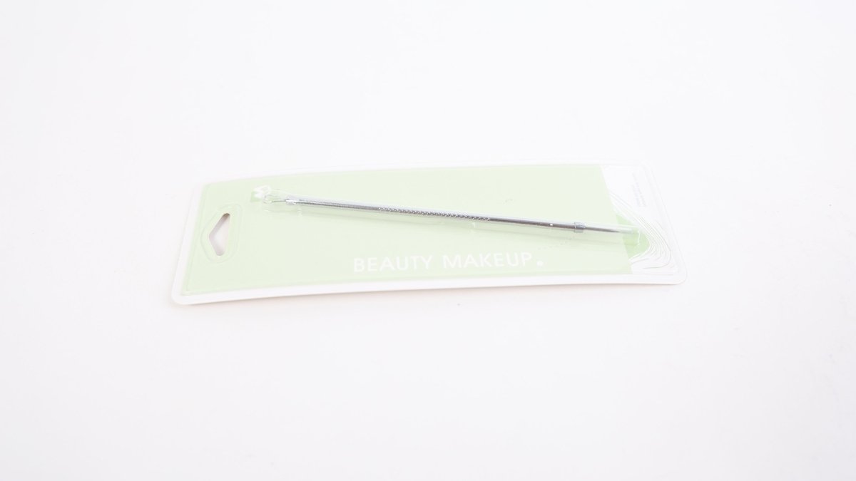 Facial pore extraction tool with long metal handle and loop tip