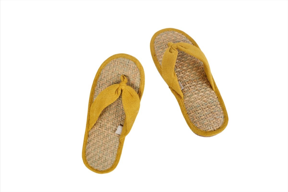Comfortable Woven Slippers - MIDI