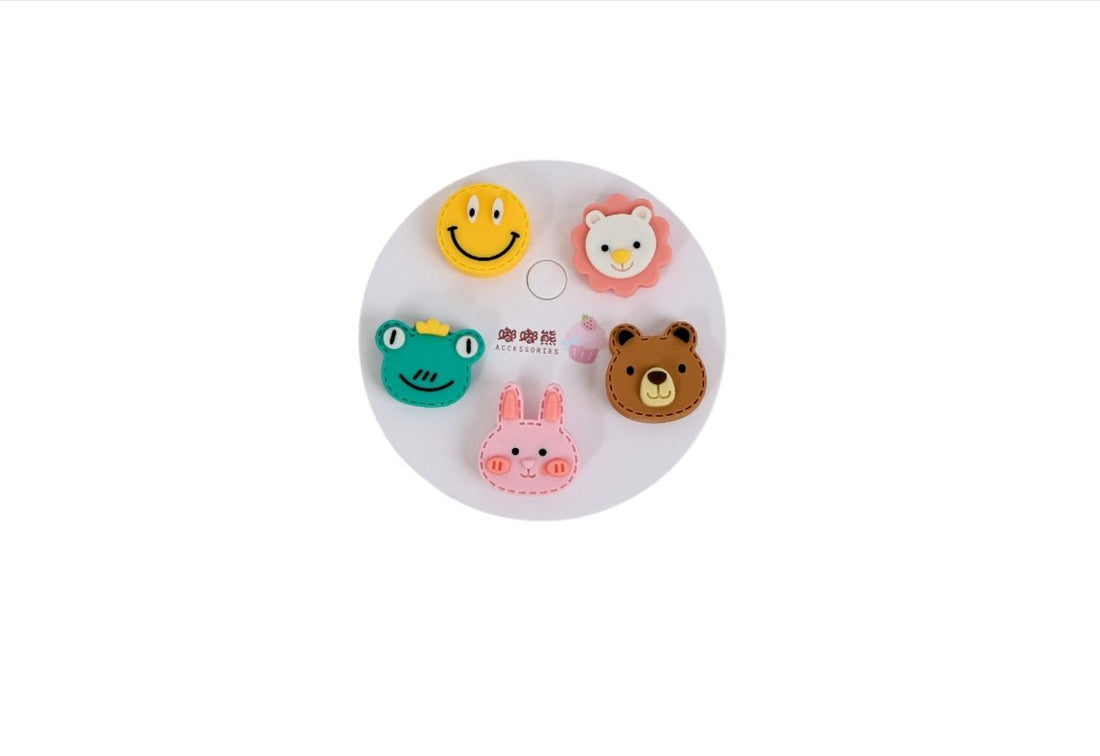 5-piece pastel animal character pin set on round display card