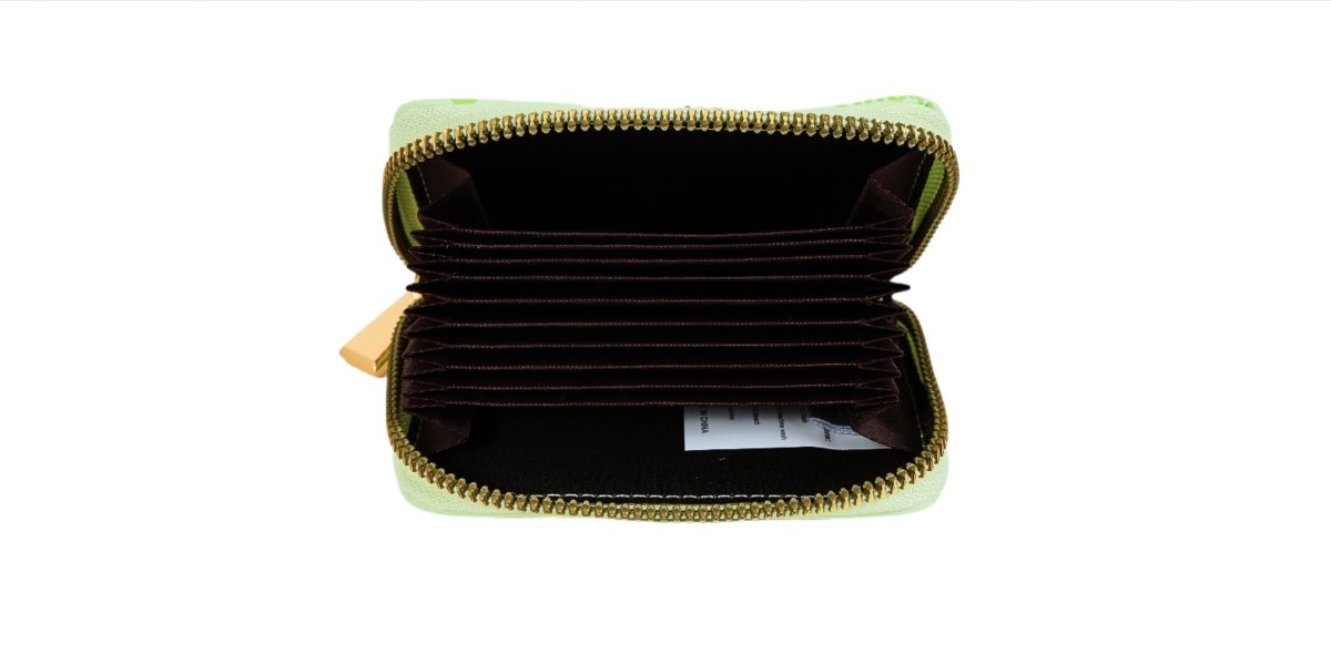 Cute Vegetable Print Wallet - MIDI