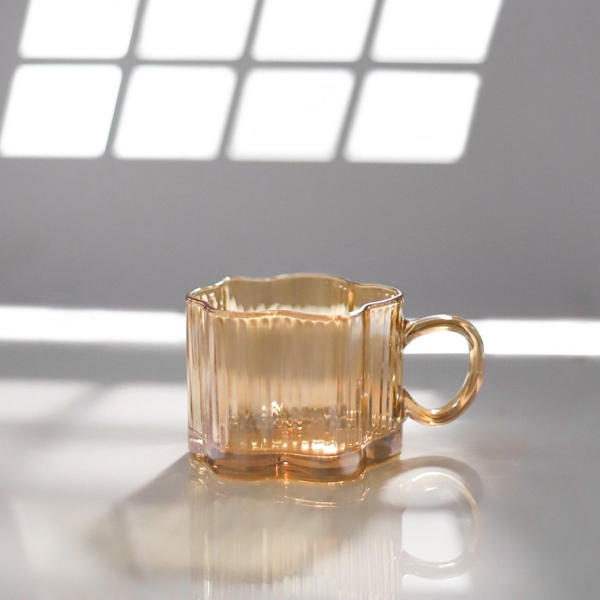 Elegant Glass Coffee Mug - MIDI