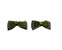 Classic Style Hair Clip with Button Detail 4