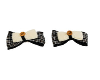 Classic Style Hair Clip with Button Detail 2