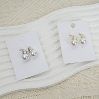 Elegant Pearl Earrings - MIDI