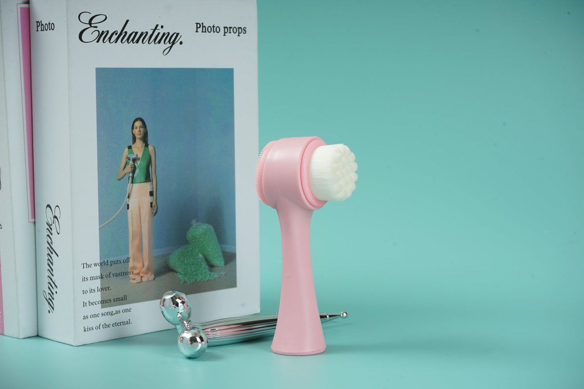 Facial Cleansing Brush & Massage Roller Set - MIDI