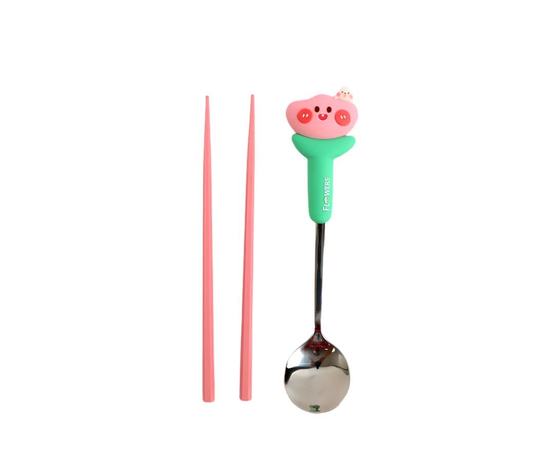 Kids cutlery set with chopsticks and spoon, green-handled spoon with pink chopsticks