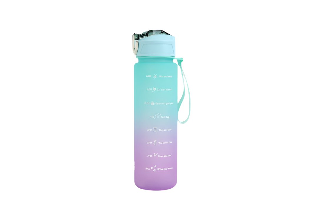 700ml portable gradient snap cup, green-to-violet gradient, flip lid and wrist strap