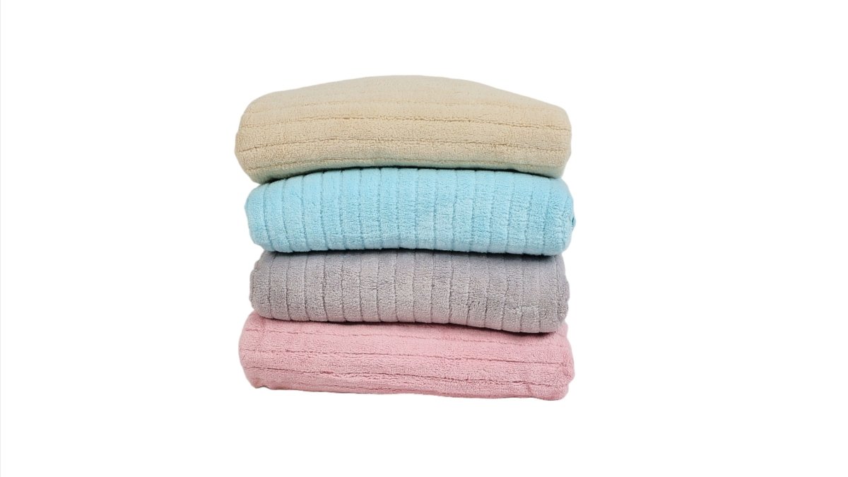 Soft Luxurious Towels - Multiple Colors - MIDI