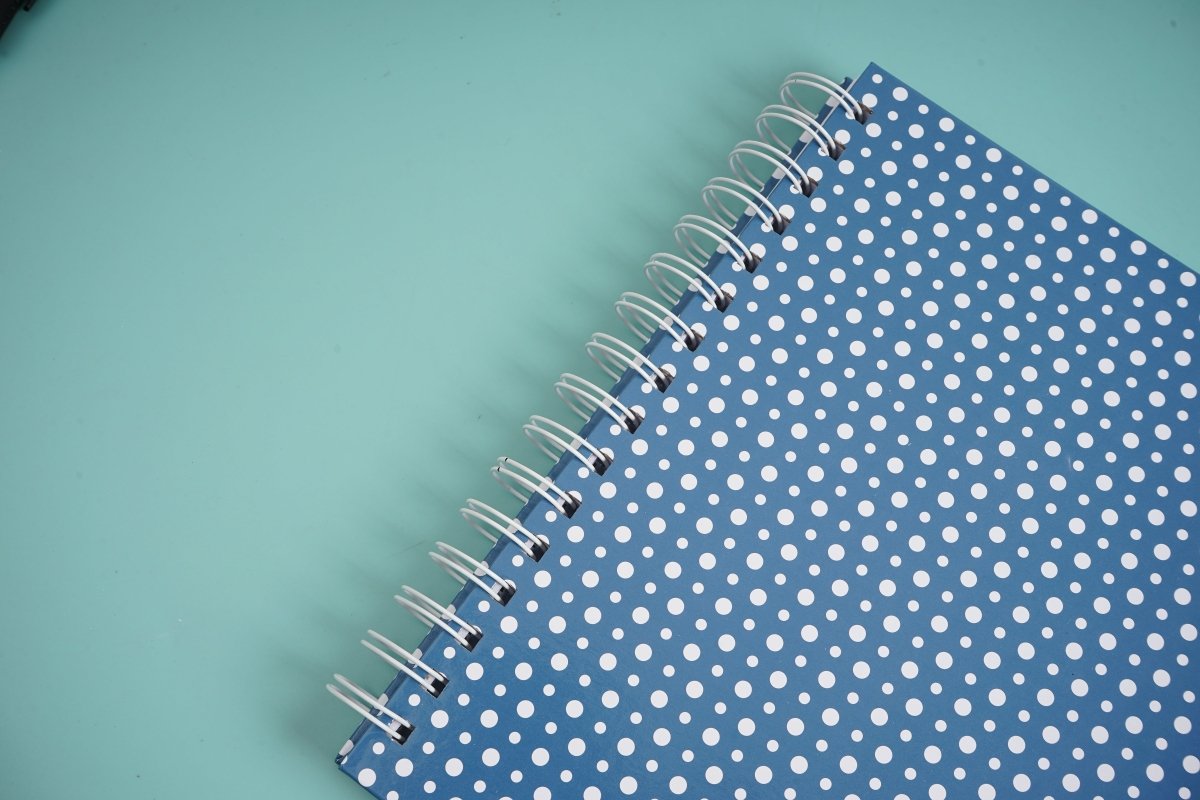 Stylish Dotted Notebook - MIDI