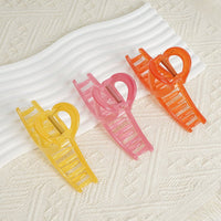 Medium Size Pink Plastic Hair Clip 8